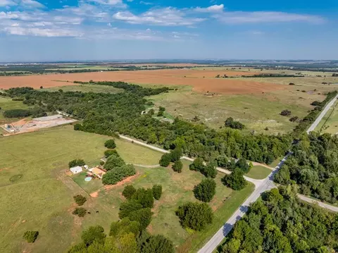 View/Area - 4200 S Methodist Rd, Hinton, OK 73047 photo 9 of 19