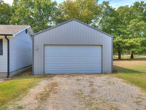 Other - 2 Timber Oaks Rd, Mcloud, OK 74851 photo 2 of 3