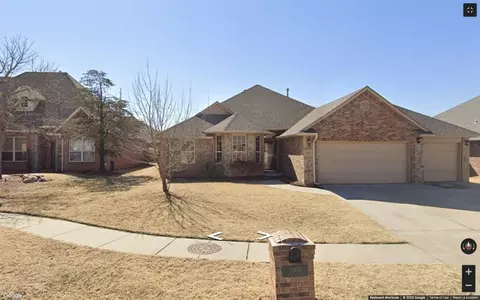 9004 NW 79th St, Yukon, OK 73099