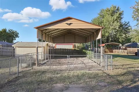 Other - 514 N Bell Dr, Crescent, OK 73028 photo 7 of 10