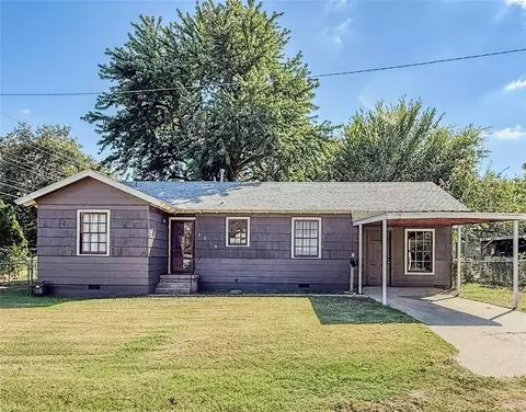 2019 W Alabama Ave, Chickasha, OK 73018