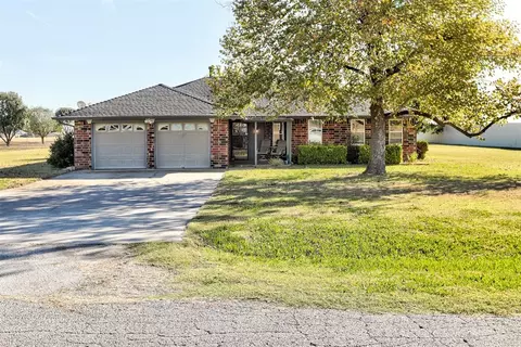 608 N Reformatory Rd, El Reno, OK 73036