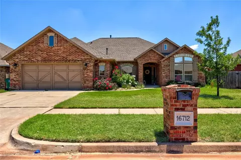 16712 Ventana Blvd, Edmond, OK 73012