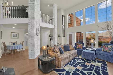 201 Paseo De Vida Loop, Altus, OK 73521 photo 1