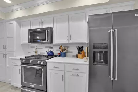 Kitchen - 201 Paseo De Vida Loop, Altus, OK 73521 photo 5 of 7