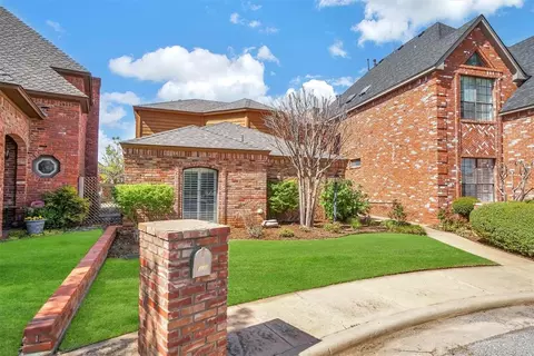 201 Paseo De Vida Loop, Altus, OK 73521