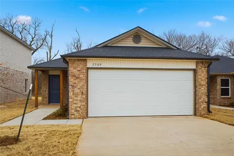 3309 Little Creek Dr, Mustang, OK 73064