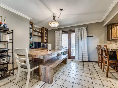 Dining - 14045 Apache Dr, Edmond, OK 73013 photo 2 of 2