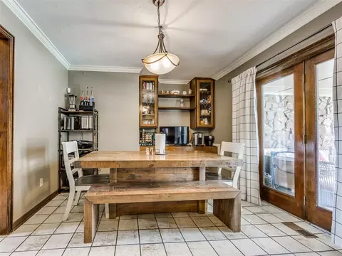 Dining - 14045 Apache Dr, Edmond, OK 73013 photo 1 of 2