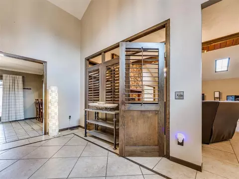 Entry Way - 14045 Apache Dr, Edmond, OK 73013 photo 2 of 2
