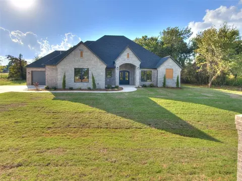 1153 Lucas Way, Newcastle, OK 73065