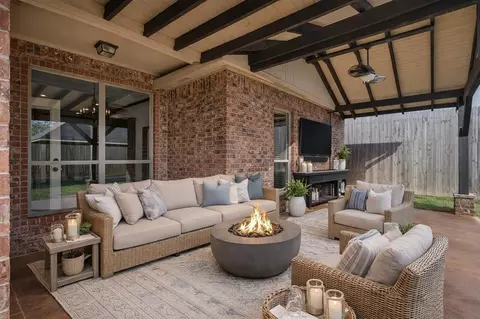 16004 Rim Rd, Edmond, OK 73013
