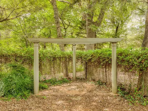 Exterior - 7 Loblolly Ln, Tuttle, OK 73089 photo 10 of 12