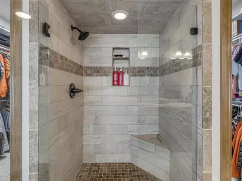 Bath - 7 Loblolly Ln, Tuttle, OK 73089 photo 3 of 7