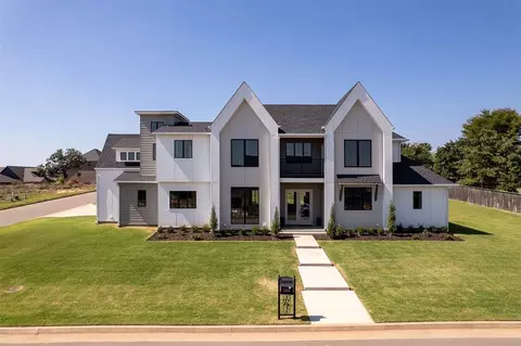 4401 Clear Ridge Cor, Edmond, OK 73034