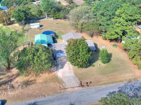 View/Area - 118 Connolly Dr, Mcloud, OK 74851 photo 1 of 5