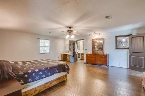Bedroom - 118 Connolly Dr, Mcloud, OK 74851 photo 2 of 7