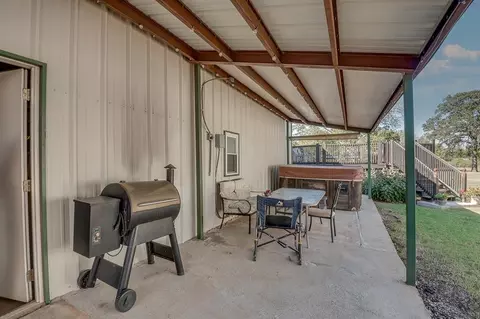 Exterior - 118 Connolly Dr, Mcloud, OK 74851 photo 3 of 11