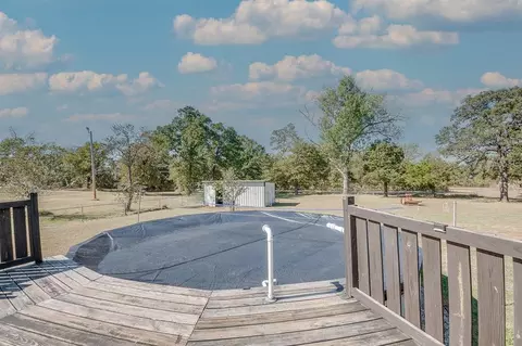 Exterior - 118 Connolly Dr, Mcloud, OK 74851 photo 10 of 11