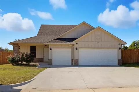 1210 Coffey Dr, Perry, OK 73077 photo 1