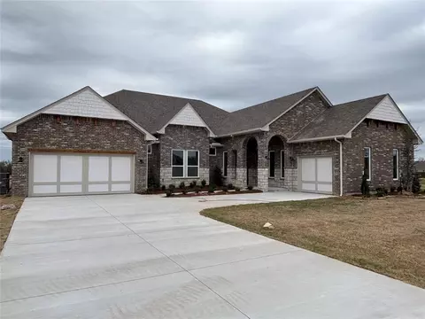 4046 Black Rock Ln, Newcastle, OK 73065