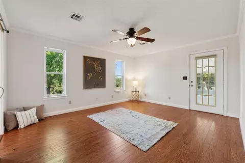 Living - 19563 E Britton Rd, Harrah, OK 73045 photo 3 of 3