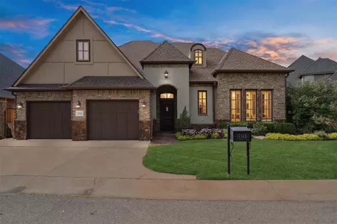 17113 Trophy Dr, Edmond, OK 73012