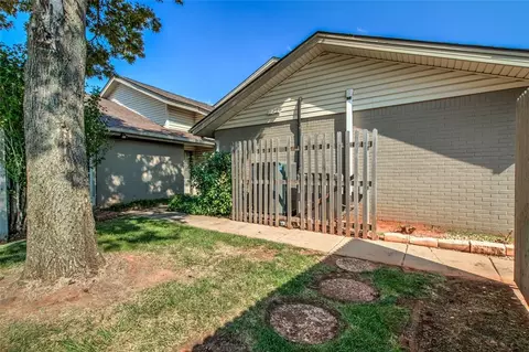 11306 Benttree Cir #11306, Oklahoma City, OK 73120