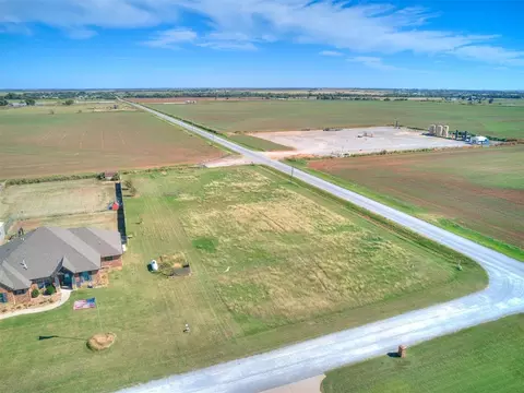 7465 Legacy Pointe Cir, El Reno, OK 73036