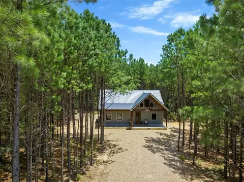 60 Sunrise Trl, Broken Bow, OK 74728