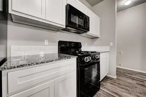 Kitchen - 1101 Limestone Dr, Noble, OK 73068 photo 4 of 5
