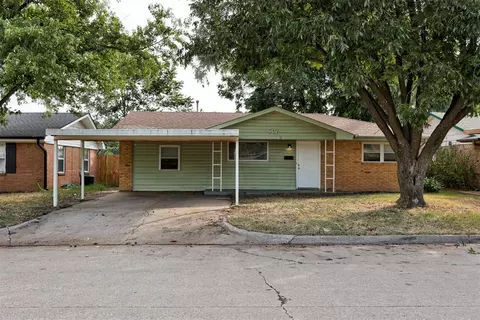 801 Spruce Dr, Yukon, OK 73099