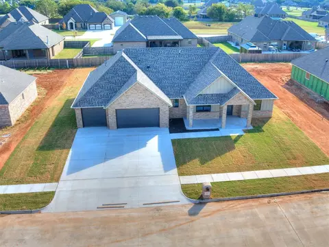 1120 Jozie Way, Tuttle, OK 73089
