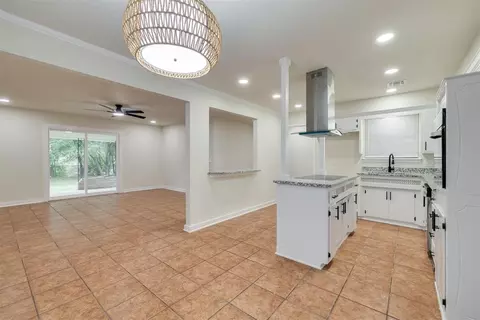 6100 S Shartel Ave, Oklahoma City, OK 73139