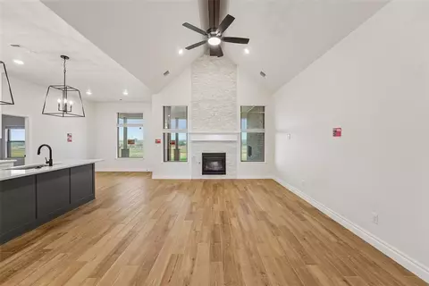 8221 Coneflower St, Cashion, OK 73044