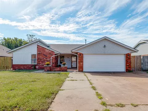 1200 NE 5th St, Moore, OK 73160