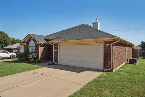 16124 Himalaya Rdg, Edmond, OK 73013