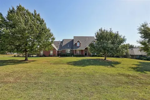 4600 Caliburn Pkwy, Edmond, OK 73034