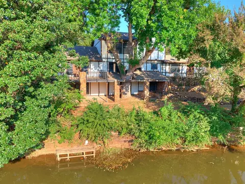 6208 W Gun Hill Way, Warr Acres, OK 73132