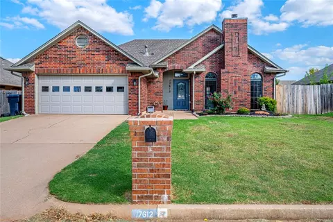 17612 Brass Dr, Edmond, OK 73012