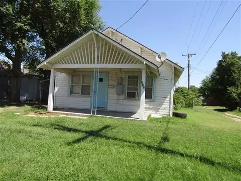 315 E Huber, Weatherford, OK 73096