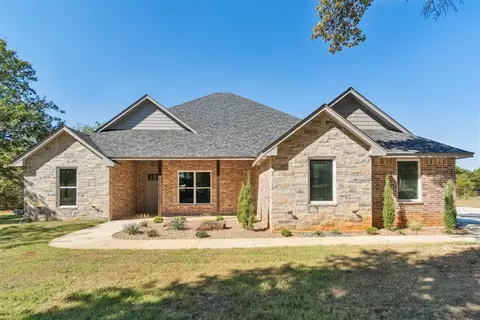 6986 108th St, Noble, OK 73068