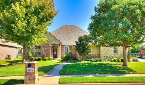 4616 Briar Meade Rd, Edmond, OK 73025