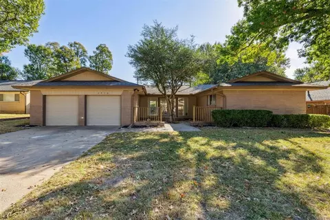 1712 N Alexander Ln, Bethany, OK 73008