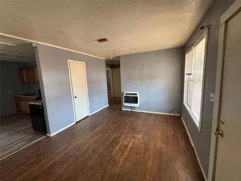 509 Chris Ave, Altus, OK 73521 photo 2