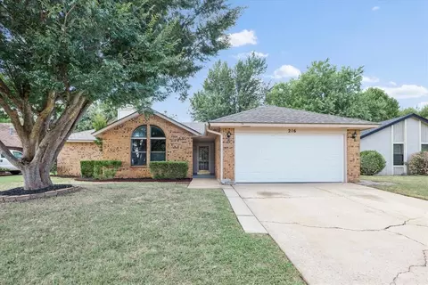 216 Kara Ct, Norman, OK 73071