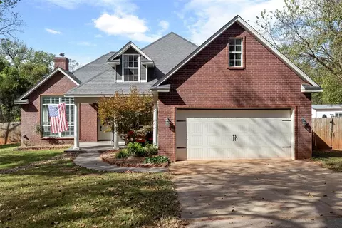 670 SE 60th Ave, Norman, OK 73026