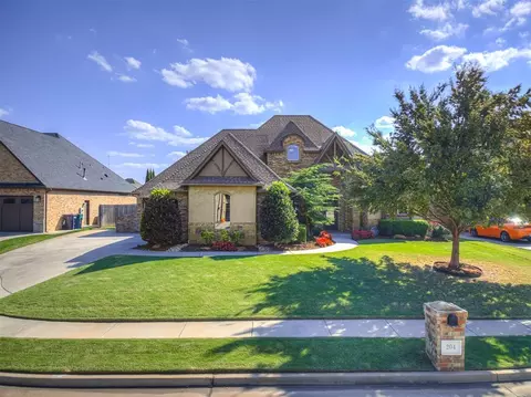 204 NW 152nd St, Edmond, OK 73013