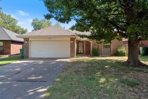 11512 Wallace Ave, Oklahoma City, OK 73162