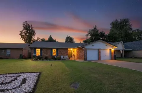 10436 Dover Dr, Yukon, OK 73099